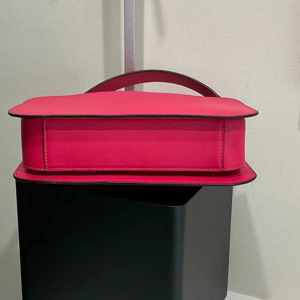 Kate Spade Mini Bag - Picture 4 of 5